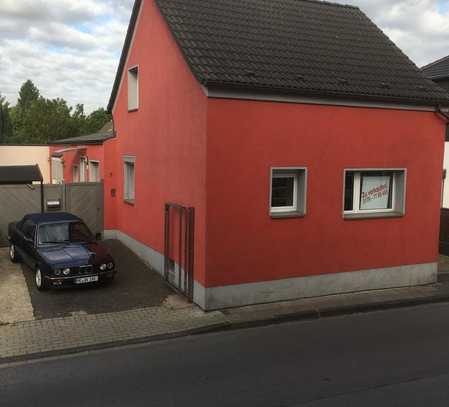 Schönes barrierefreies Haus mit 7 Zimmern in Langenfeld (Rheinland)