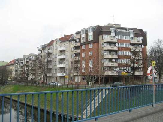 Außenstellplätze in Berlin-Neukölln - Teupitzer Straße / Kiehlufer