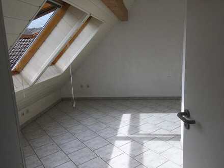 Schönes 18qm-Zimmer in netter 4er-WG in Roßdorf mit perfekter Anbindung nach Darmstadt