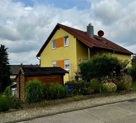 Neuwertiges Einfamilienhaus mit Einliegerwohnung in Bad Rappenau-Obergimpern