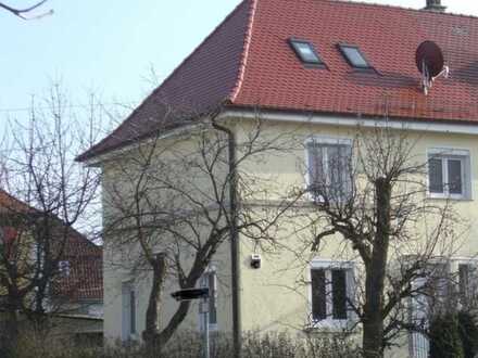Wunderschönes Haus in Tonlage von Stuttgart-Luginsland von privat zu verkaufen!