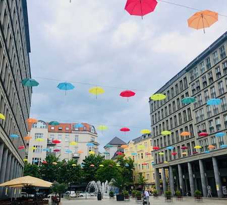 Mega tolle Wohnung in bester Lage*Hell*Lift*Parkett*schöner Platz in Charlottenburg