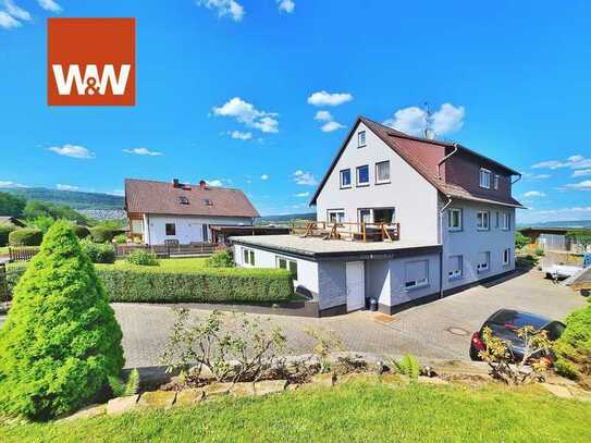 FAST SCHON EIN LANDSITZ! 3-Fam Haus, barrierefrei, saniert, ca. 1422 m² GS, Feldrandlage & Stadtnah!