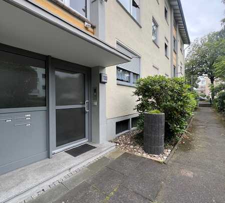 BONN - RÜNGSDORF - 5-ZIMMER WOHNUNG - BALKON - PKW-STELLPLATZ