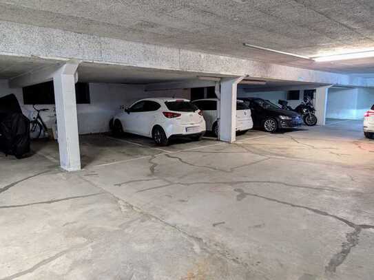 Tiefgaragenstellplatz in Bietigheim-Bissingen ab 01.04.2025