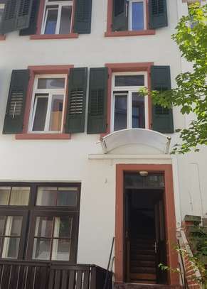 3,5-Zimmer Hinterhaus mit Balkon und Terrasse in Baden-Baden