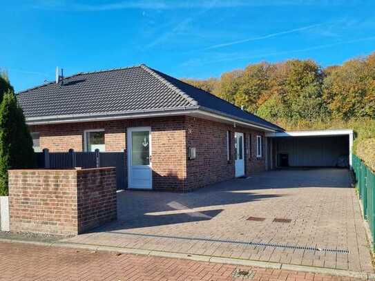 Neuwertiger Bungalow in exclusiver Top-Lage am Waldrand