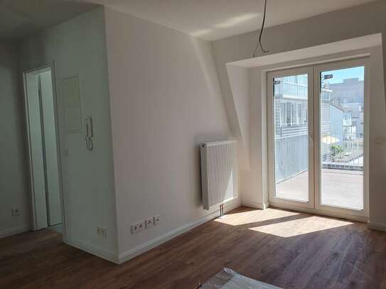 Schmuckstück im Neubau - ruhige 2 Zimmer-Terrassenwohnung in zentraler Lage