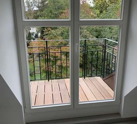 denkmalgeschützter Maisonette im Philosophenviertel - 2 Süd-Balkone mit Gartenblick