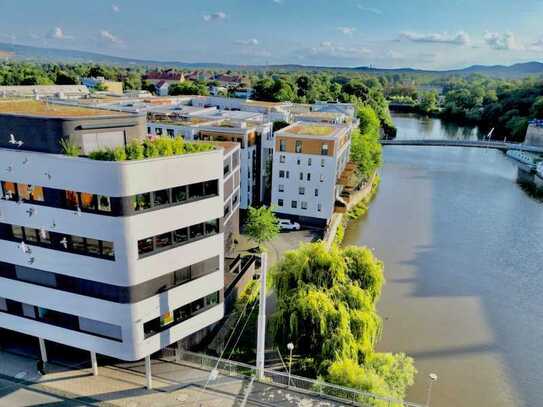 Ihr Non-Plus-Ultra in der Kasseler Unterneustadt: Außergewöhnliches Penthouse an der Fulda!