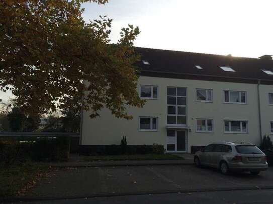 Modernisierte 2-Zimmerwohnung in Bielefeld-Schildesche in ruhiger Lage mit neuer Nobilia-Küche