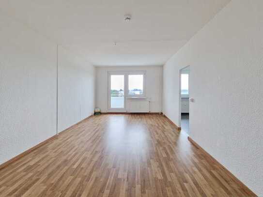 Gratis 300 EUR Gutschein***3-Zimmer-Wohnung mit Balkon und Blick ins Grüne!