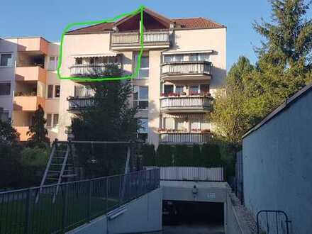 Exklusive, gepflegte 5-Zimmer-Maisonette-Wohnung mit Balkon in Berlin Spandau
