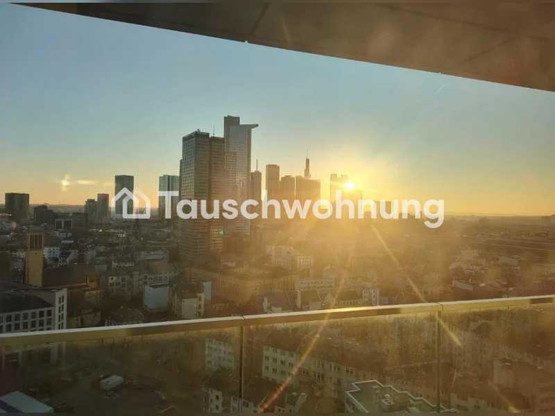 Tauschwohnung: Wir bieten eine exklusive Grand Tower Wohnung