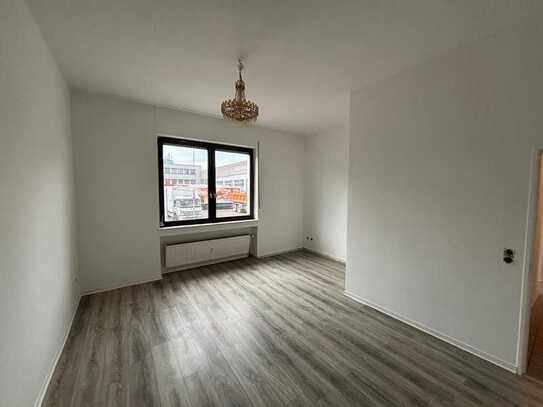 *Attraktive 2-Zimmer-Wohnung in Köln*