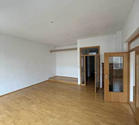 Zentrale 3 Zimmer Wohnung