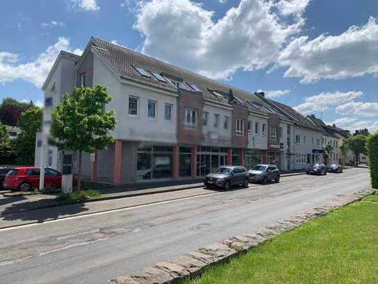 Wohn- und Geschäftshaus in Toplage von Eitorf