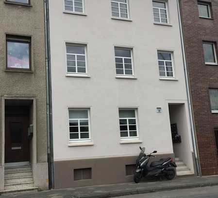 Modernisierte 2 Zimmerwohnung mit Balkon (B14-EGH)