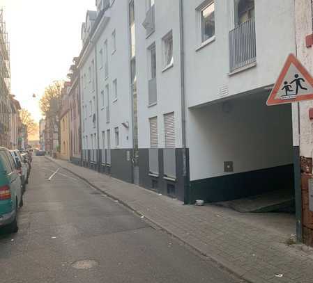 Geschmackvolle, sanierte 1-Raum-Wohnung in Mannheim