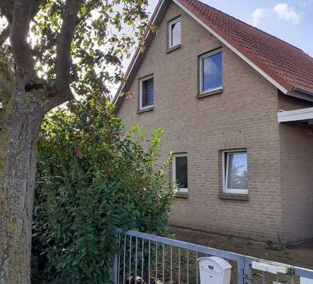 Fehmarn/ Ostholstein 2-Zimmerwohnung, teilmöbliert mit Gartennutzung