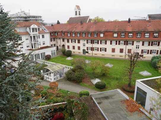 3-Zi Dachwohnung mit ausgebautem Speicher und zwei Stellplätzen im Stadtzentrum Rheinfelden