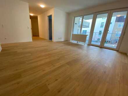 KL - City, 3 ZKB, EBK, Balkon, Gäste-WC, Stellplatz, Aufzug ''ERSTBEZUG''