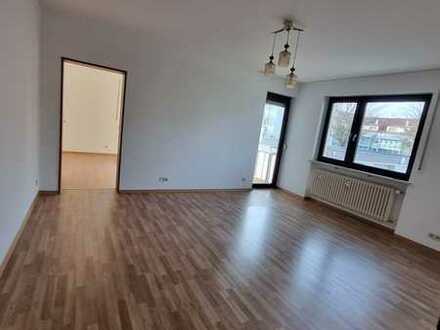 Stilvolle, geräumige 2-Zimmer-Wohnung mit EBK in Eggenfelden - Ohne makler