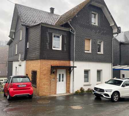 Schöne 3-Zimmer-Wohnung mit Balkon und Garten in Siegen-Gosenbach