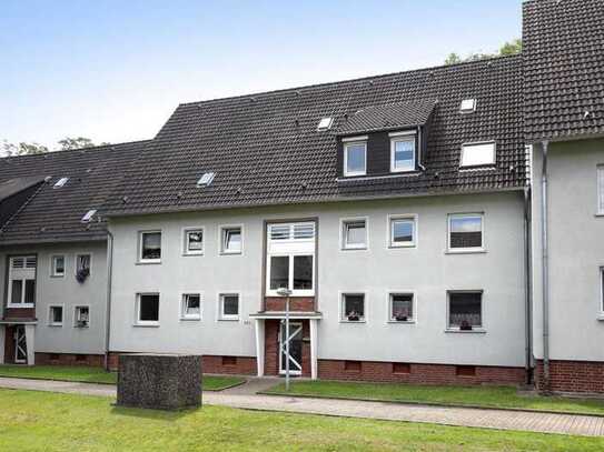 Ruhig und doch zentral: 3,5-Raum-Wohnung mit Loggia im beliebten 1. OG in Burgaltendorf