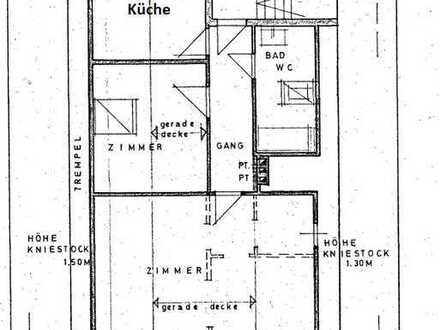 2-Zimmer-Dachgeschosswohnung mit EBK in Karlsruhe