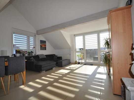 RESERVIERT - Licht. Luft. Leben - Maisonette mit Galerie und Balkon zum Verlieben