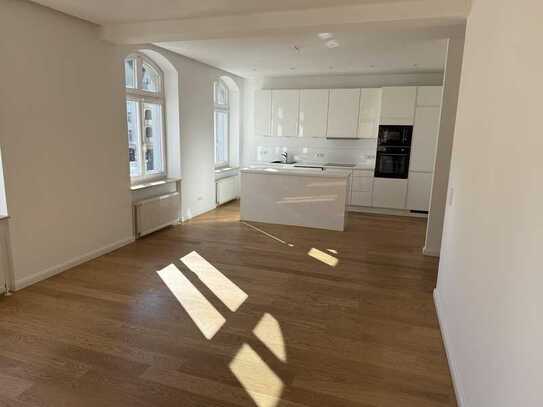 Helle und schicke 3 Zimmer Wohnung im Zentrum von Schwerin