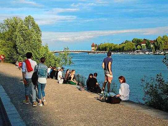 Provisionsfrei, 3,5 Zi. Wohnung zum Park, in historischem Gebäude mit guter Energiebilanz