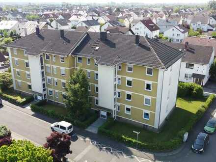 Helle und gut geschnittene 3-Zimmer-Wohnung mit Balkon