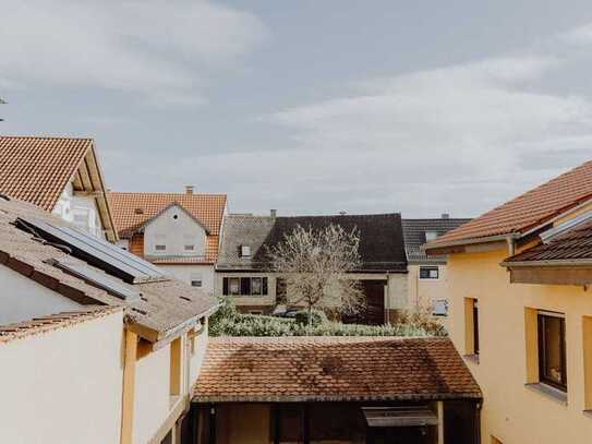 Zweifamilienhaus - ein Gebäudeensemble mit großem Innenhof, diversen Nebenräumen und viel Potenzial