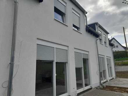 Neubau-Erstbezug Wohnung! Wiehl-Marienhagen