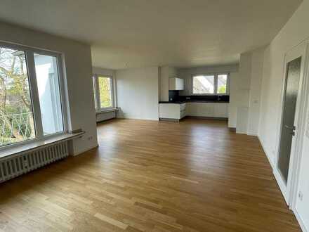 Traumhafte 3,5 Zimmer-ETW im Stockumer Blumenviertel, Blick ins Grüne, nähe Nordpark/Rhein