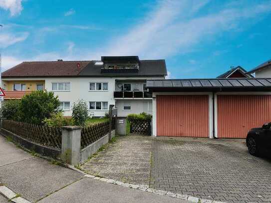 Schöne und modernisierte OG-Wohnung in ruhiger Lage mit Balkon und Garage