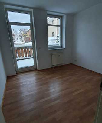 Gemütliche, kleine 2-Raum Wohnung mit Balkon im I. OG