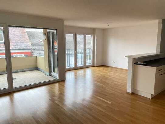 Geräumige 4,5 Zimmerwohnung in der Singener Innenstadt