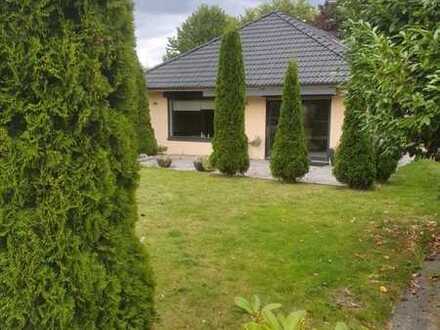 Geräumiger Bungalow im Grünen in Stockelsdorf