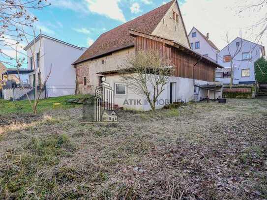 ATIK: Einfamilienhaus auf großem Grundstück mit Erweiterungsmöglichkeiten