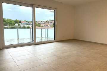 Barrierefreie 4-Zimmer-Whg mit Balkon, Einbauküche & TG-Stellplatz in Marbach