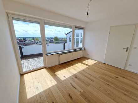 Wohnen mit bester Aussicht! Hochwertig sanierte Penthousewohnung im Neufahrner Süden