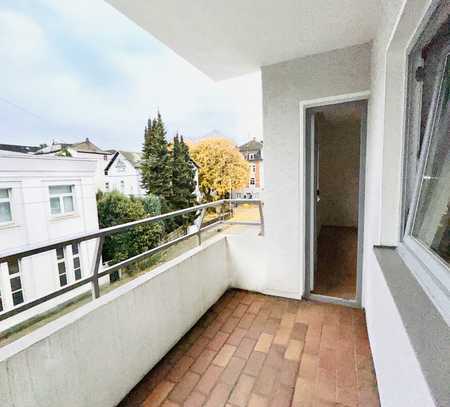 **Attraktive 2-Raum Eigentumswohnung im Herzen von Schwelm mit Balkon und Garage**