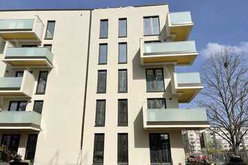 Noch zu errichtende 2-Zimmer-Wohnung mit Tageslichtbad und Südbalkon in Rostock-Lichtenhagen
