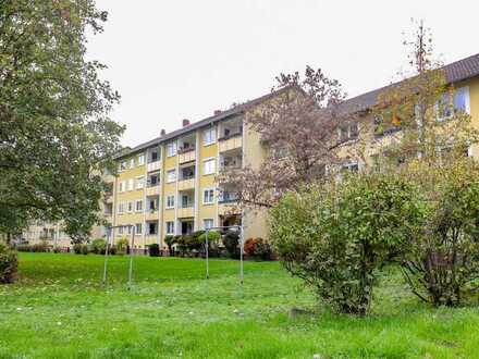 Vermietete Drei-Zimmer-Wohnung mit Balkon in Toplage von Frankfurt-Dornbusch!