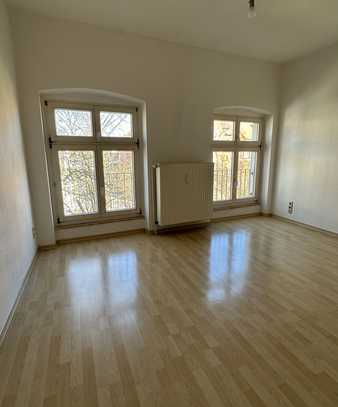 kleine Wohnung sucht nette Bewohner