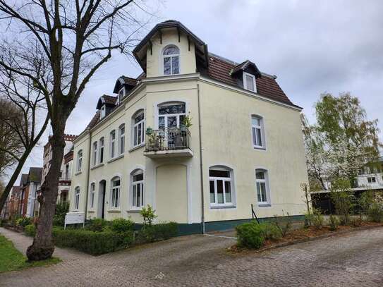 Gatermann Immobilien: 2-Zimmer-Wohnung im Hochparterre in guter Lage in Itzehoe