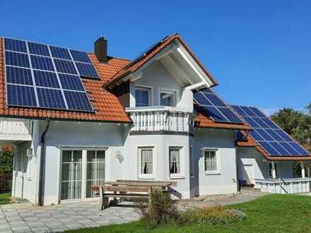 Tolles Einfamilienhaus mit großem Grundstück und "Gästehaus"